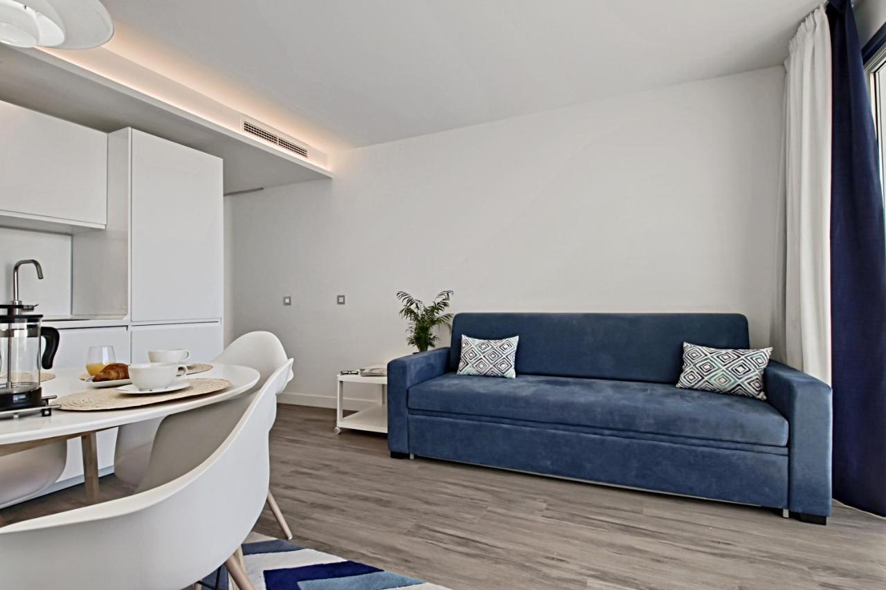 Carihuela Suites Торремолинос Экстерьер фото